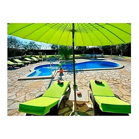 Alexander Comfortable Hotel Buje