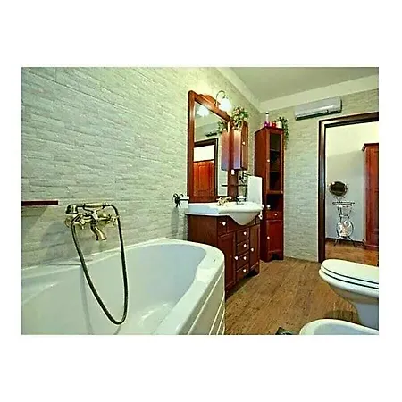 Alexander Comfortable 5*